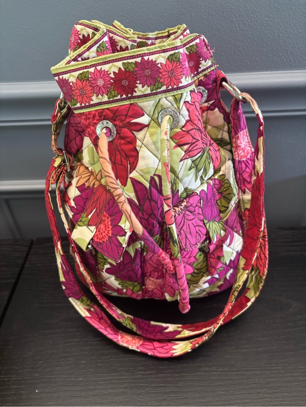 Vera Bradley Cinch Bucket Tote “Hello Dahlia”